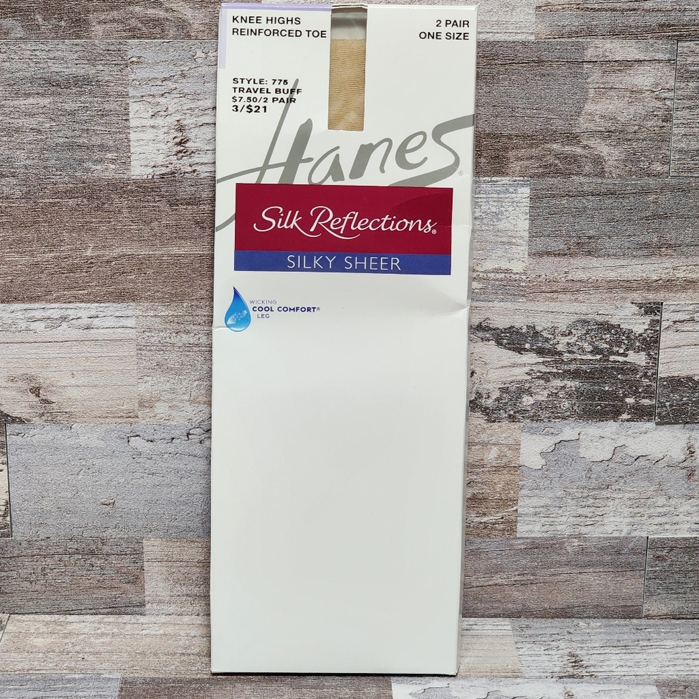 Hanes Silk Reflections Silky Sheer Knee High Stockings Reinforced Toe